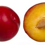 What are the benefits of having plums during pregnancy