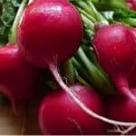 Why should pregnant women include radishes in their diet